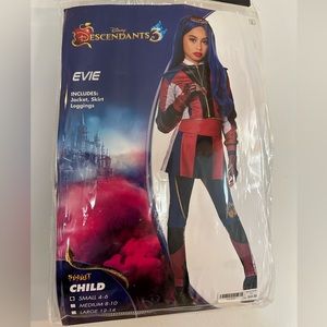 Spirit Halloween Costume- Descendants- Evie